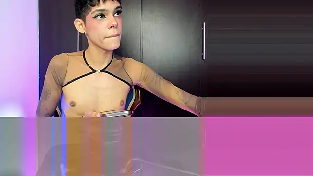 Varya Ferreira online show from November 14, 2025, 1:48 am