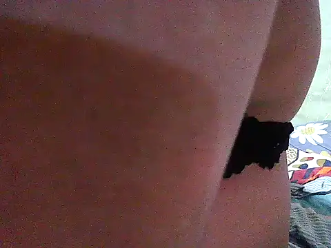 Snapshot of Alora-shine chatting on March 22, 2025, 6:11 am Alora-shine online show from March 22, 2025, 6:11 am