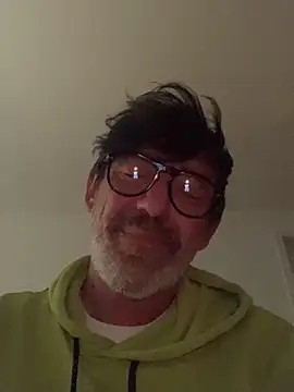 maxximere online show from February 8, 2026, 11:41 pm