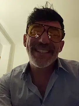 maxximere online show from March 14, 2026, 3:45 am