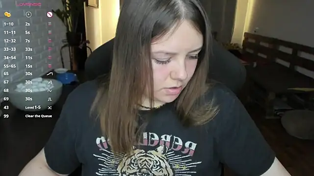 XNirvanaX online show from April 2, 2026, 4:32 am