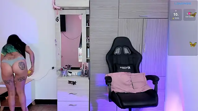 Lizzie corner v online show from March 31, 2026, 3:12 pm