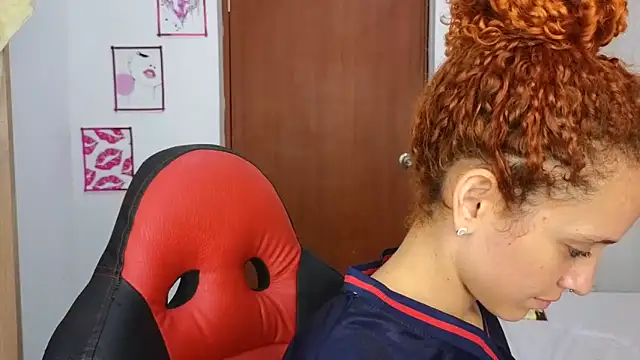 SexyLeilaa online show from January 16, 2026, 1:53 am