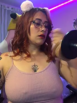 Luna Paris  online show from January 10, 2025, 12:27 am