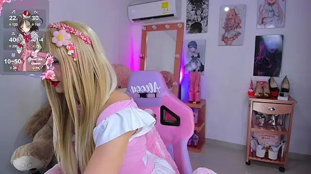 alessandrathedoll online show from May 14, 2026, 11:44 pm
