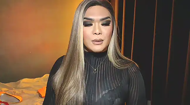 Snapshot of VictoriaEliz chatting on December 9, 2024, 12:23 am VictoriaEliz online show from December 9, 2024, 12:23 am