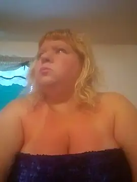 Snapshot of JemJensen30 chatting on July 1, 2026, 8:52 pm JemJensen30 online show from July 1, 2026, 8:52 pm