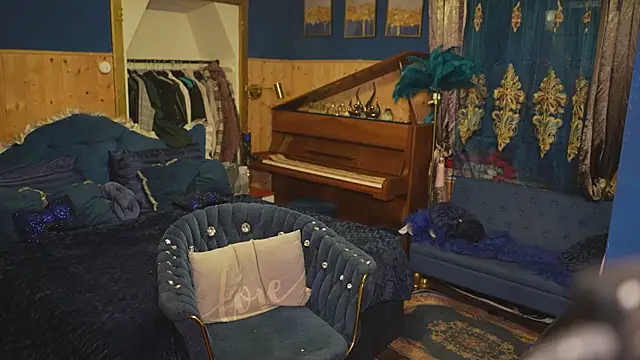 VanessaDoyle online show from March 8, 2026, 6:01 pm