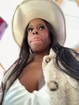 Snapshot of Tikalalin chatting on March 30, 2026, 4:08 pm Tikalalin online show from March 30, 2026, 4:08 pm