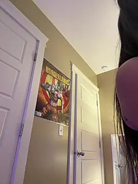 Snapshot of Tikalalin chatting on April 2, 2026, 3:42 pm Tikalalin online show from April 2, 2026, 3:42 pm