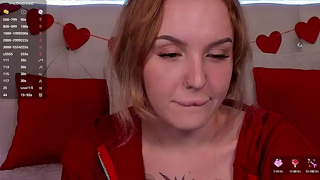 LianaFord online show from February 18, 2025, 6:15 pm