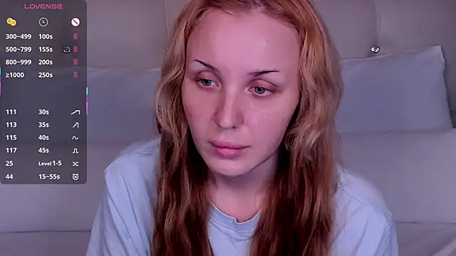 LianaFord online show from December 2, 2025, 11:45 pm