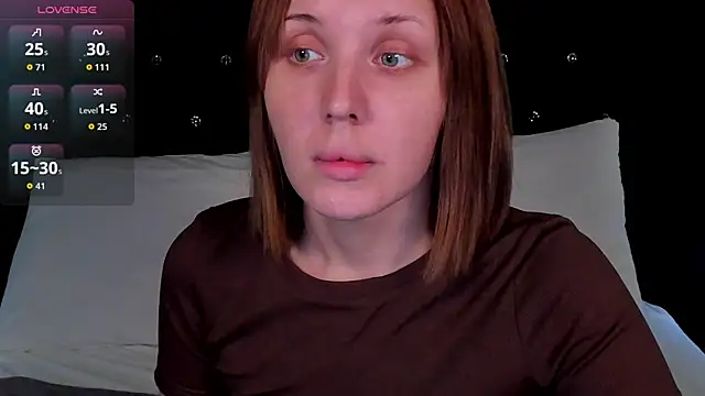 Snapshot of LianaFord chatting on April 22, 2026, 4:48 am LianaFord online show from April 22, 2026, 4:48 am