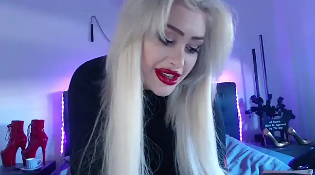 Snapshot of JennaLinn chatting on February 24, 2025, 12:16 pm JennaLinn online show from February 24, 2025, 12:16 pm