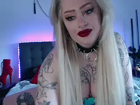 Snapshot of JennaLinn chatting on February 26, 2025, 1:19 pm JennaLinn online show from February 26, 2025, 1:19 pm