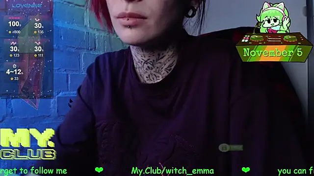 Witch Emma online show from November 5, 2025, 7:52 am