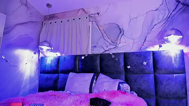 Snapshot of AntonellaRossi chatting on February 21, 2026, 7:37 pm AntonellaRossi online show from February 21, 2026, 7:37 pm