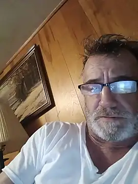 Snapshot of OralDesires2 chatting on August 6, 2026, 2:02 am OralDesires2 online show from August 6, 2026, 2:02 am