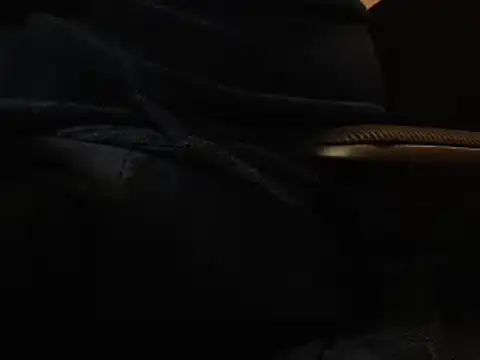 suedel65 online show from February 3, 2025, 4:57 am