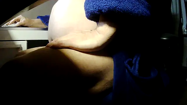 Snapshot of suedel65 chatting on January 16, 2026, 2:48 am suedel65 online show from January 16, 2026, 2:48 am