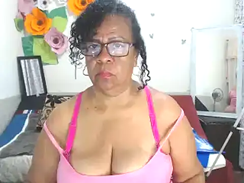 Snapshot of Yayis-hot-sexyw chatting on January 29, 2025, 4:30 pm Yayis-hot-sexyw online show from January 29, 2025, 4:30 pm