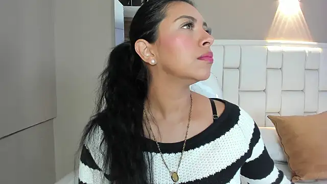  BunnyNaugthy online show from October 18, 2025, 12:06 pm