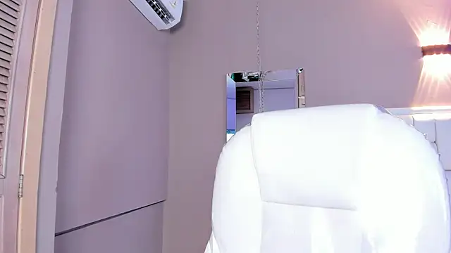  BunnyNaugthy online show from November 7, 2025, 12:05 pm