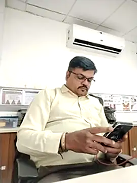 Desi Londa 143 online show from November 20, 2025, 6:24 am