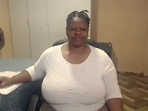 sweetnoziexx online show from May 21, 2026, 5:36 am