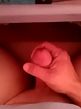 Snapshot of asil1710 chatting on December 23, 2024, 9:27 am asil1710 online show from December 23, 2024, 9:27 am