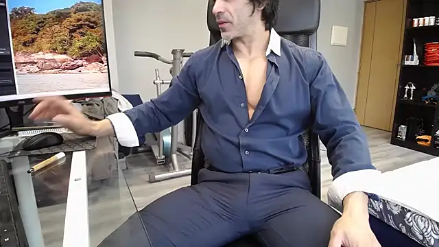 Snapshot of samricci21 chatting on December 18, 2025, 9:37 am samricci21 online show from December 18, 2025, 9:37 am