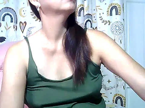 urwife tobe online show from April 2, 2026, 9:12 pm