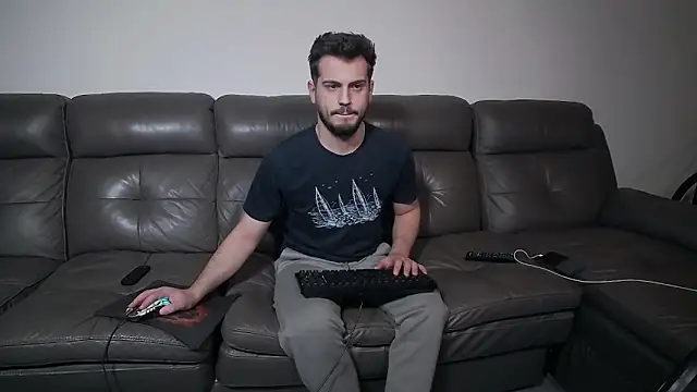 CrazyDom1 online show from March 18, 2026, 6:11 pm