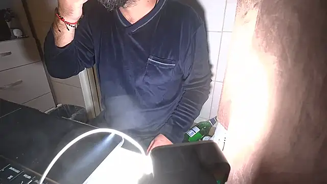 TigerOne19 online show from December 14, 2025, 9:52 pm