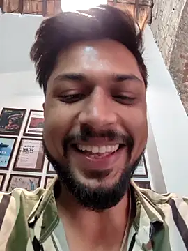  IRRESISTIBLE  online show from December 20, 2025, 6:42 am