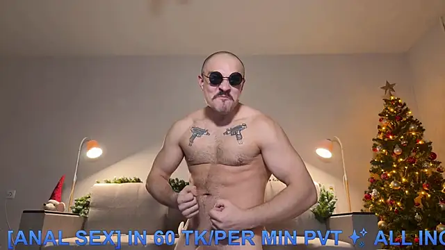 Love plat1na online show from December 18, 2025, 8:04 pm