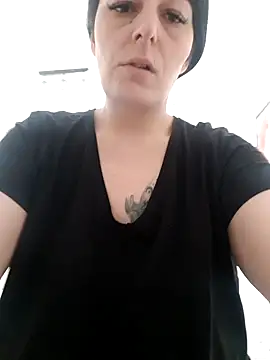 Mary Hot  online show from January 15, 2026, 8:52 am