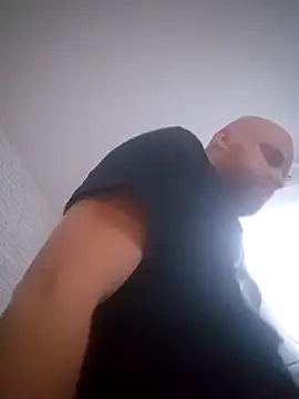 nicoco5757 online show from February 5, 2026, 4:22 pm