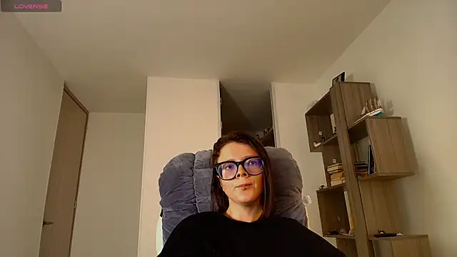 Arya starrk online show from November 7, 2025, 2:39 pm