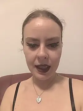 Stoned-baby69 online show from November 12, 2025, 8:19 pm