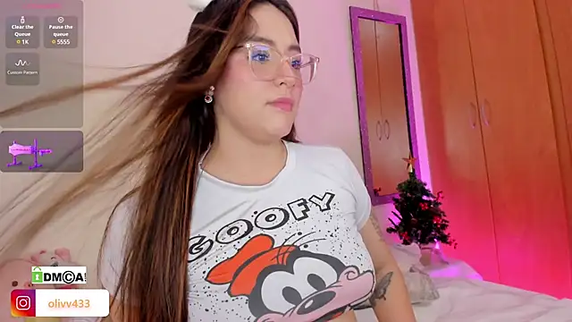 Snapshot of olivia__s chatting on December 20, 2024, 3:03 am olivia s online show from December 20, 2024, 3:03 am