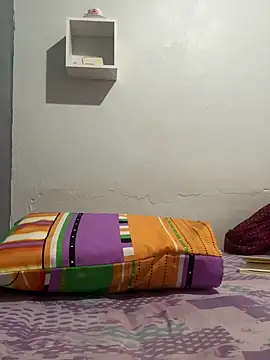 laisviana21 online show from October 16, 2025, 6:20 pm