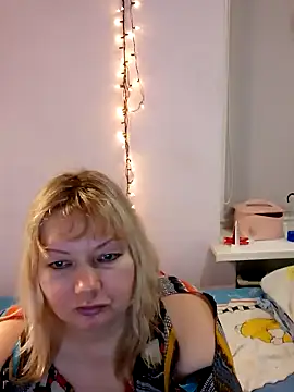 Snapshot of Lusi-777 chatting on January 10, 2025, 8:04 pm Lusi-777 online show from January 10, 2025, 8:04 pm