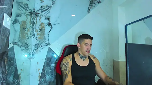 yeckodream online show from November 25, 2025, 7:41 am