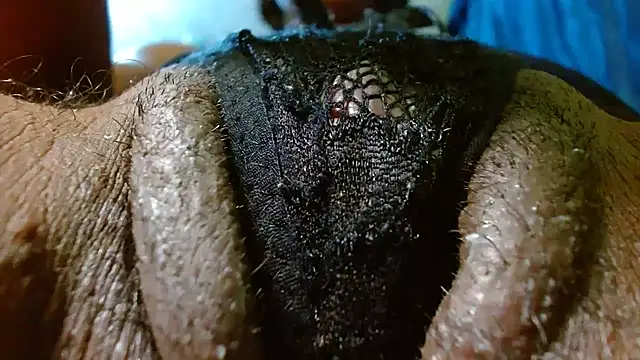 bethanywilson 23 online show from November 28, 2025, 1:47 pm