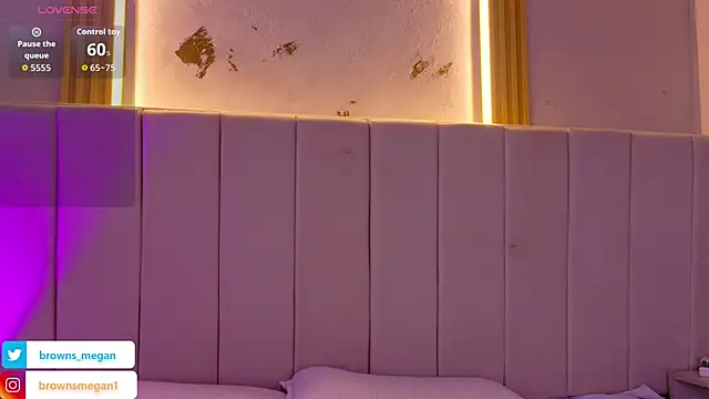 Megan browns1 online show from March 12, 2026, 1:06 pm