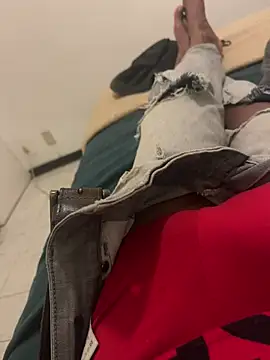 Ieatboth online show from April 1, 2026, 5:54 pm