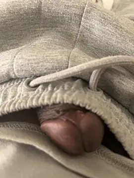 Ieatboth online show from April 3, 2026, 10:02 am