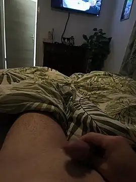 Snapshot of Andy7430 chatting on April 11, 2026, 6:29 am Andy7430 online show from April 11, 2026, 6:29 am