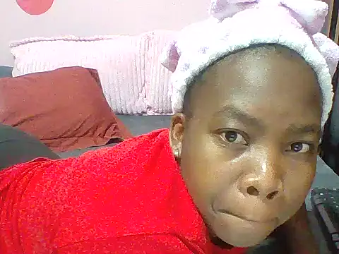 miss melis online show from December 3, 2025, 12:18 am